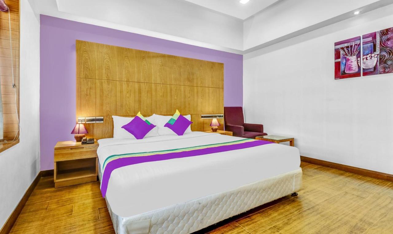 Medora Hotel Kozhikode Extérieur photo