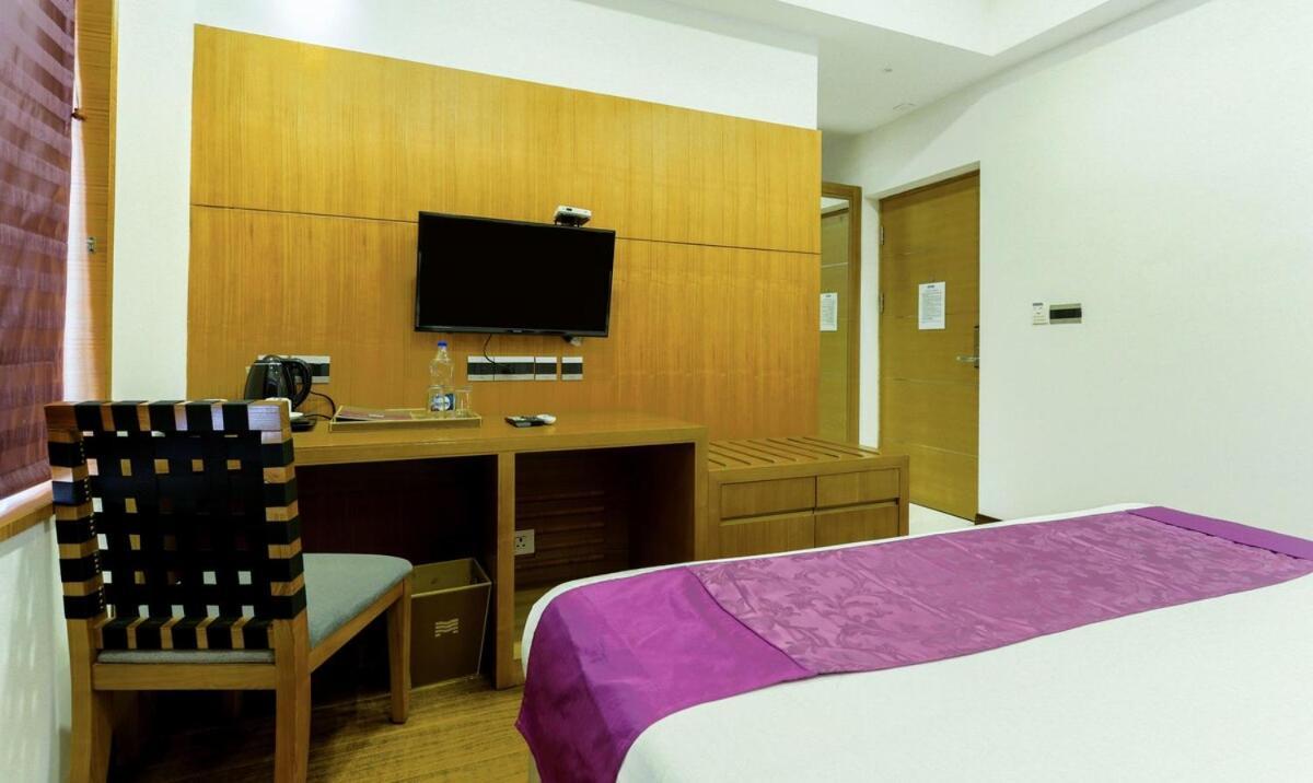 Medora Hotel Kozhikode Extérieur photo